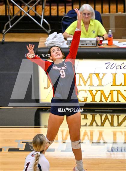 Thumbnail 3 in Davenport vs. Wimberley (UIL 4A Regional Final) photogallery.