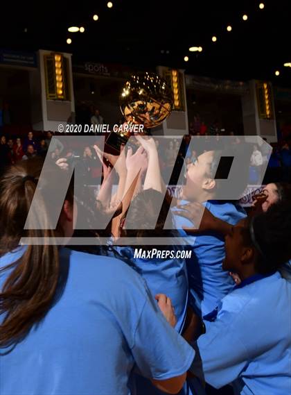 Thumbnail 3 in Hendrick Hudson vs. Harrison (Section 1 Class A Final) photogallery.