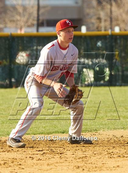 Thumbnail 3 in Regis Jesuit @ Dakota Ridge photogallery.