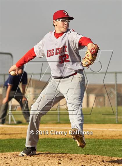Thumbnail 2 in Regis Jesuit @ Dakota Ridge photogallery.