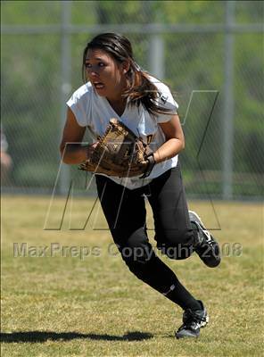 Thumbnail 3 in El Dorado vs Saugus (Santiago Spring Fling) photogallery.