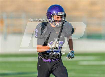 Thumbnail 2 in Downey @ Tokay photogallery.