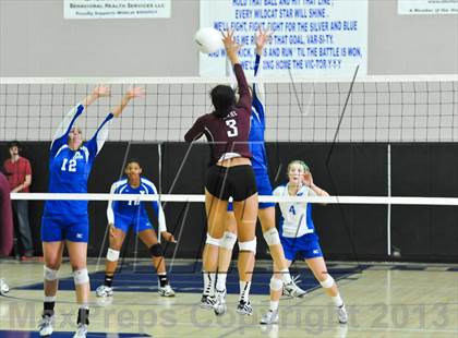 Thumbnail 2 in Xavier College Prep @ Hamilton (AIA D1 Final) photogallery.