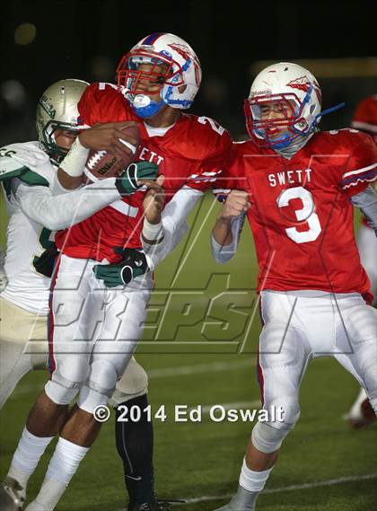 Thumbnail 3 in St. Patrick-St. Vincent @ Swett (CIF NCS D5 First Round Playoff) photogallery.