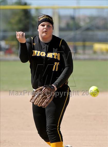 Thumbnail 1 in Rio Linda vs. Rocklin photogallery.