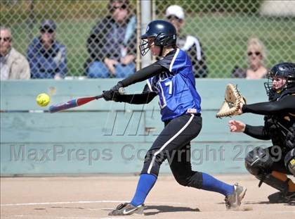 Thumbnail 3 in Rio Linda vs. Rocklin photogallery.
