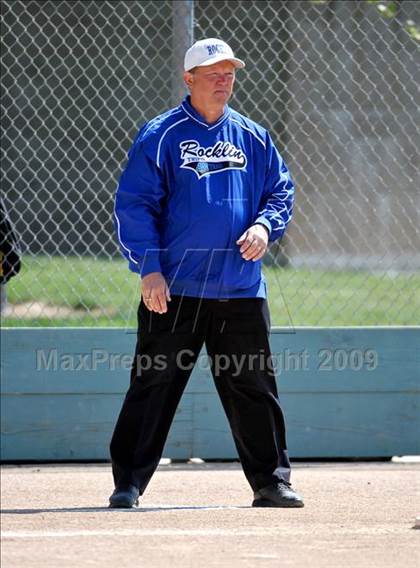 Thumbnail 2 in Rio Linda vs. Rocklin photogallery.