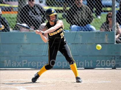 Thumbnail 2 in Rio Linda vs. Rocklin photogallery.