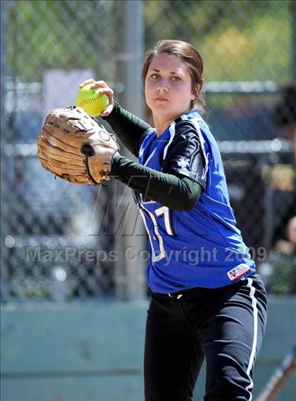 Thumbnail 1 in Rio Linda vs. Rocklin photogallery.