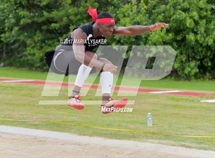 Thumbnail 2 in UIL 6A Area Championships (17 & 18) photogallery.