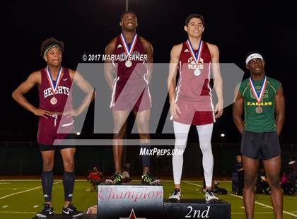 Thumbnail 2 in UIL 6A Area Championships (17 & 18) photogallery.
