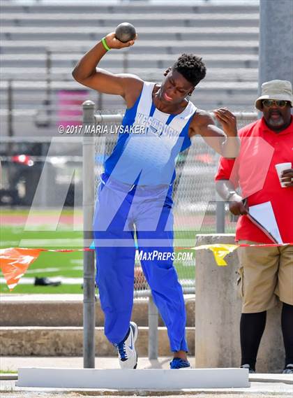 Thumbnail 3 in UIL 6A Area Championships (17 & 18) photogallery.