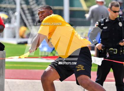 Thumbnail 2 in UIL 6A Area Championships (17 & 18) photogallery.
