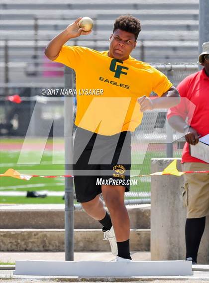 Thumbnail 2 in UIL 6A Area Championships (17 & 18) photogallery.