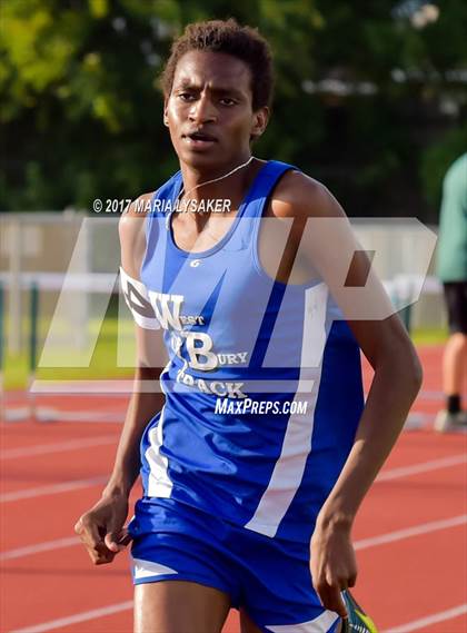 Thumbnail 2 in UIL 6A Area Championships (17 & 18) photogallery.
