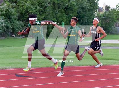 Thumbnail 3 in UIL 6A Area Championships (17 & 18) photogallery.