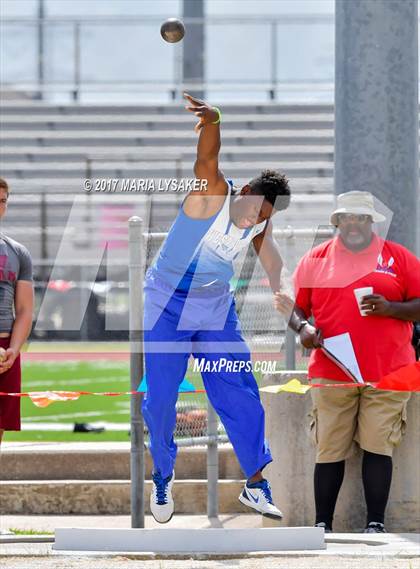 Thumbnail 1 in UIL 6A Area Championships (17 & 18) photogallery.