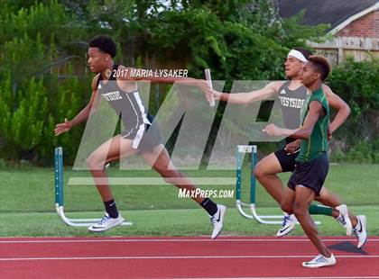 Thumbnail 1 in UIL 6A Area Championships (17 & 18) photogallery.