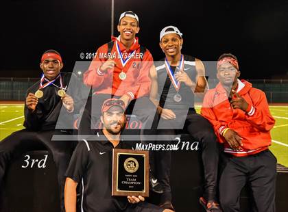 Thumbnail 1 in UIL 6A Area Championships (17 & 18) photogallery.