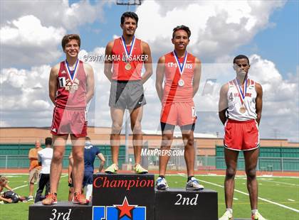Thumbnail 1 in UIL 6A Area Championships (17 & 18) photogallery.