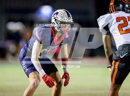 Thumbnail 2 in Gilmer vs. Aubrey (UIL 4A Regional Playoff) photogallery.