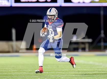 Thumbnail 1 in Gilmer vs. Aubrey (UIL 4A Regional Playoff) photogallery.