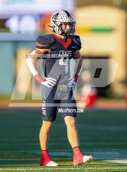 Thumbnail 2 in Gilmer vs. Aubrey (UIL 4A Regional Playoff) photogallery.