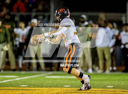Thumbnail 3 in Gilmer vs. Aubrey (UIL 4A Regional Playoff) photogallery.