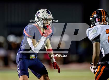Thumbnail 1 in Gilmer vs. Aubrey (UIL 4A Regional Playoff) photogallery.
