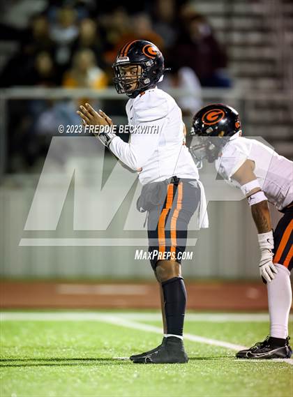 Thumbnail 1 in Gilmer vs. Aubrey (UIL 4A Regional Playoff) photogallery.