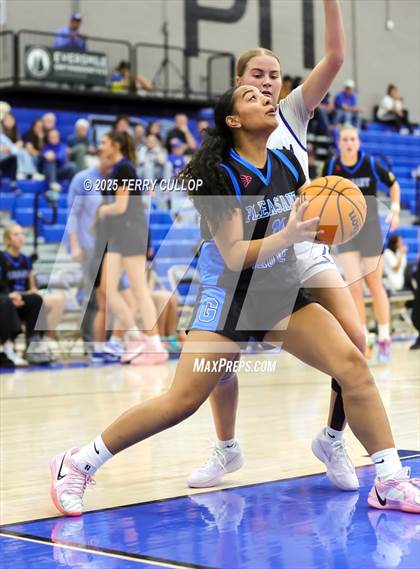 Thumbnail 3 in Pleasant Grove @ Bingham photogallery.