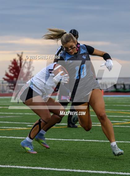 Thumbnail 3 in Elizabeth @ Vista Ridge photogallery.