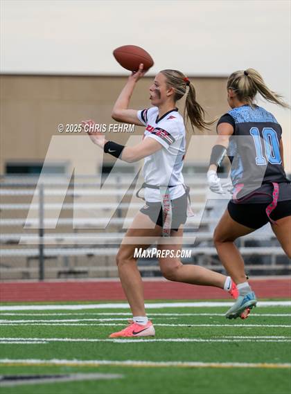 Thumbnail 2 in Elizabeth @ Vista Ridge photogallery.