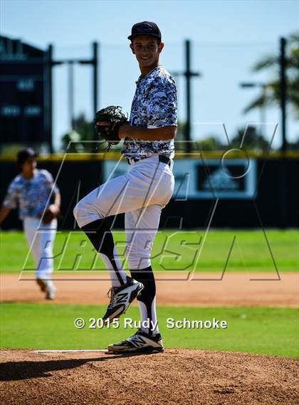 Thumbnail 2 in El Camino @ Carlsbad photogallery.