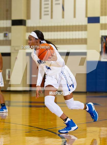 Thumbnail 2 in Bell @ Hebron photogallery.