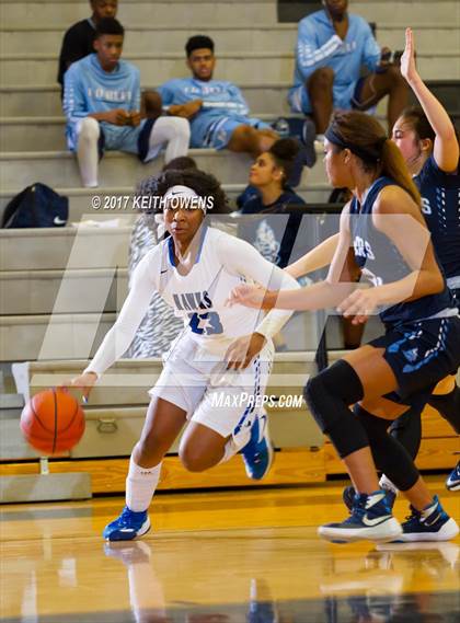 Thumbnail 3 in Bell @ Hebron photogallery.