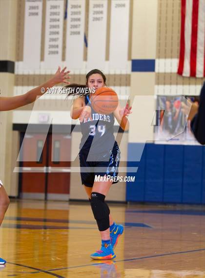 Thumbnail 2 in Bell @ Hebron photogallery.