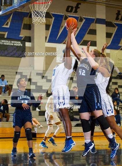 Thumbnail 2 in Bell @ Hebron photogallery.
