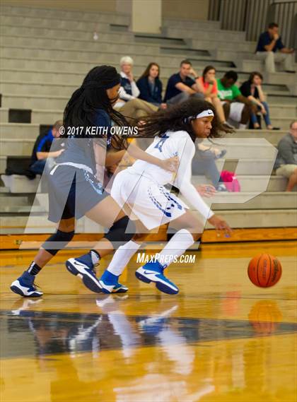 Thumbnail 3 in Bell @ Hebron photogallery.