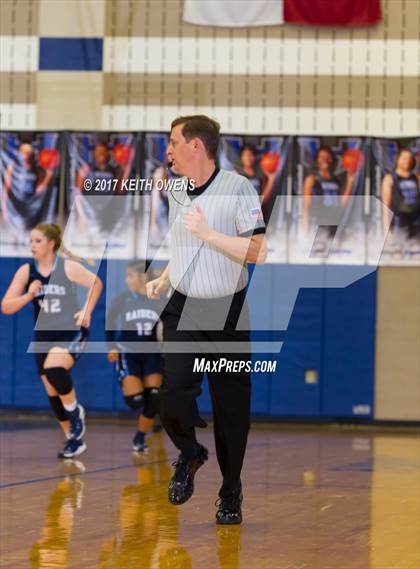 Thumbnail 2 in Bell @ Hebron photogallery.