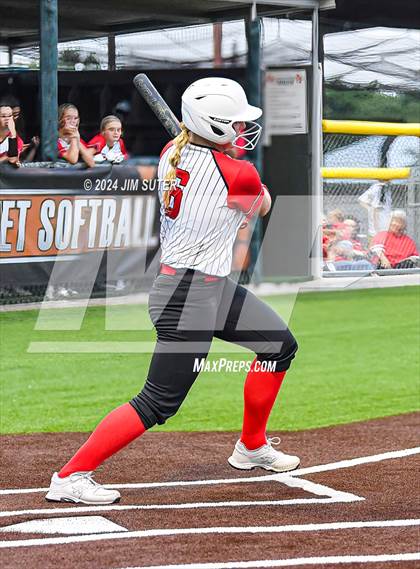 Thumbnail 2 in Burton vs Leon (UIL 2A Region IV Bi-District) photogallery.
