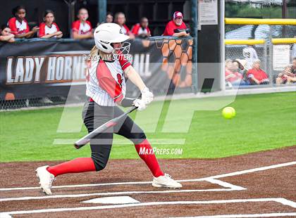 Thumbnail 3 in Burton vs Leon (UIL 2A Region IV Bi-District) photogallery.