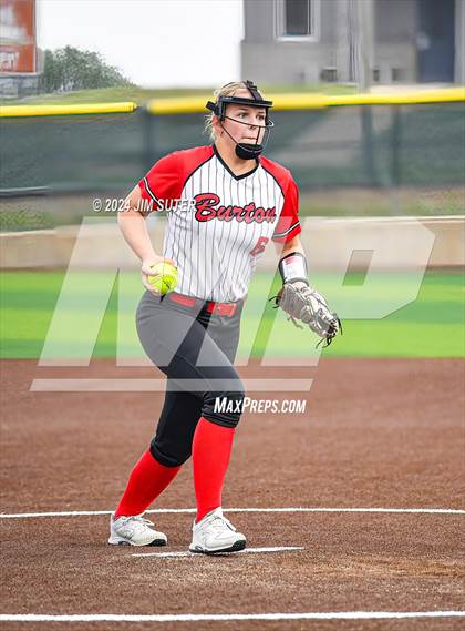 Thumbnail 2 in Burton vs Leon (UIL 2A Region IV Bi-District) photogallery.