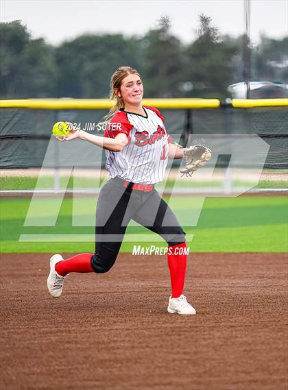 Thumbnail 1 in Burton vs Leon (UIL 2A Region IV Bi-District) photogallery.