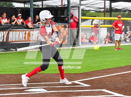 Thumbnail 3 in Burton vs Leon (UIL 2A Region IV Bi-District) photogallery.
