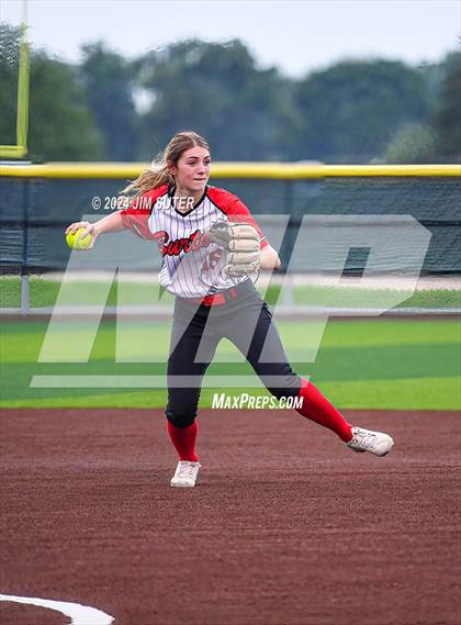 Thumbnail 2 in Burton vs Leon (UIL 2A Region IV Bi-District) photogallery.