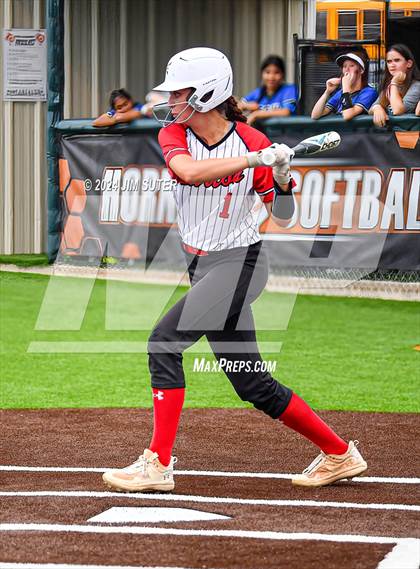 Thumbnail 2 in Burton vs Leon (UIL 2A Region IV Bi-District) photogallery.