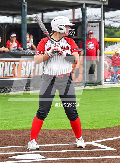 Thumbnail 2 in Burton vs Leon (UIL 2A Region IV Bi-District) photogallery.