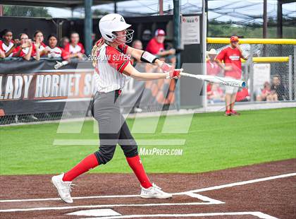 Thumbnail 1 in Burton vs Leon (UIL 2A Region IV Bi-District) photogallery.