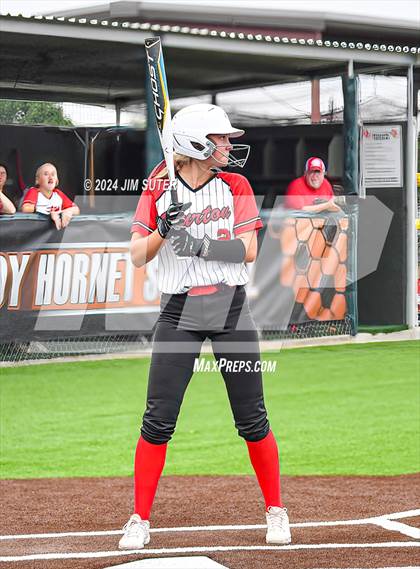 Thumbnail 2 in Burton vs Leon (UIL 2A Region IV Bi-District) photogallery.